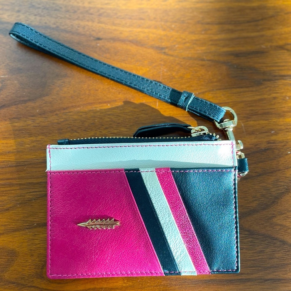 NWOT Thacker leather card wallet